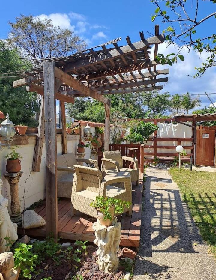 Czarina Cabin הבקתה הקיסרית והדירה הקיסרית Czarina Apartment Caesarea Exterior photo
