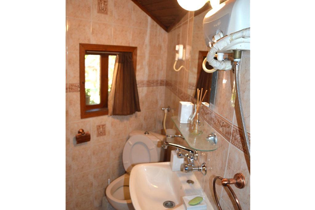 Czarina Cabin הבקתה הקיסרית והדירה הקיסרית Czarina Apartment Caesarea Exterior photo
