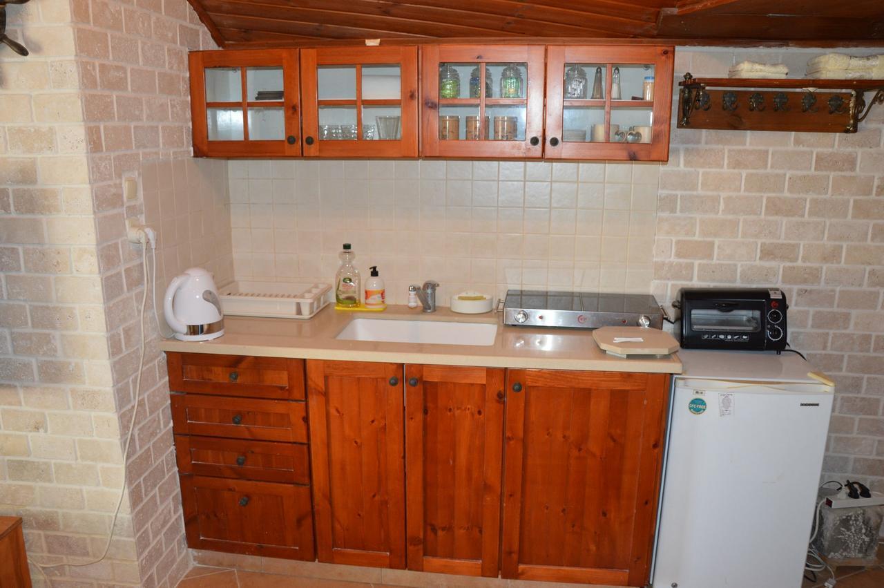 Czarina Cabin הבקתה הקיסרית והדירה הקיסרית Czarina Apartment Caesarea Exterior photo